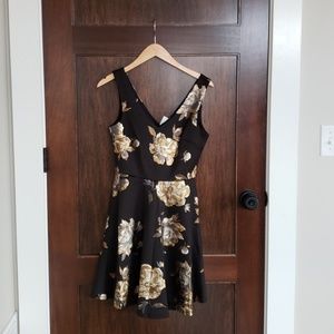 NWT Soprano Black party dress Small